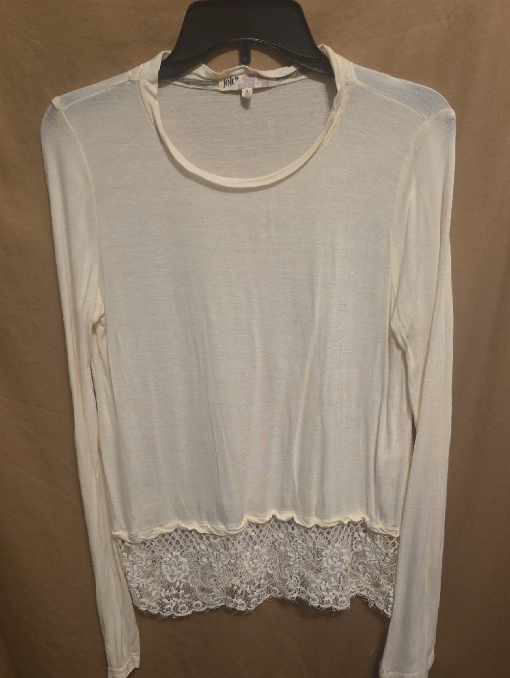 Ladies' Cream Blouse with Lace Hem M